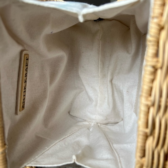 Mini Straw / Rattan Bag with Pearl Handle by Antik Kraft - Picture 8 of 16